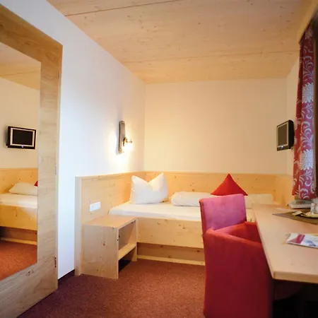 Goldene Rose Hotel