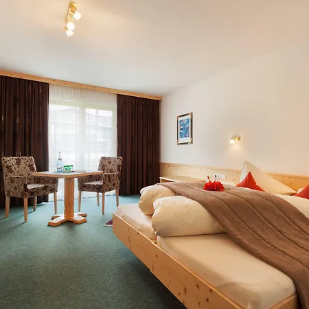 Goldene Rose فندق 3*