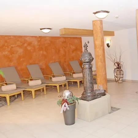 Goldene Rose فندق