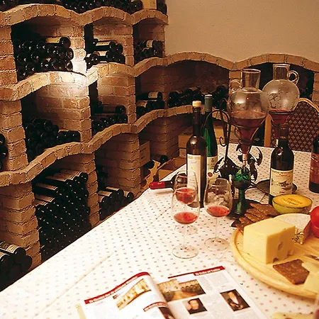 فندق Goldene Rose روتته