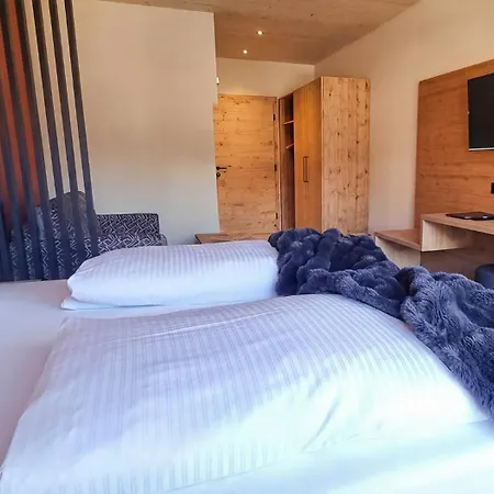 Hotell Goldene Rose Reutte