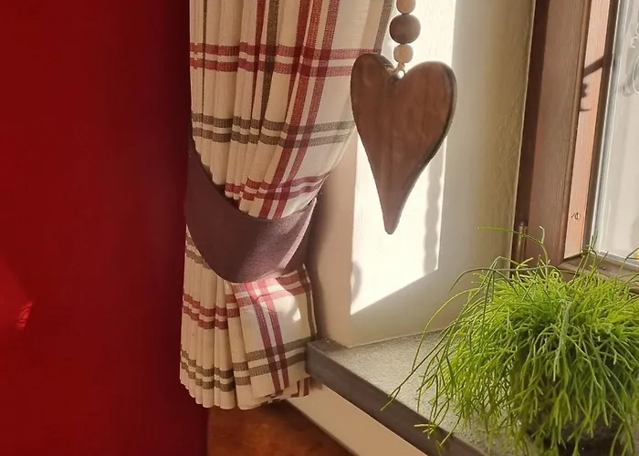 ゴールデン ローズ ホテル ロイテ