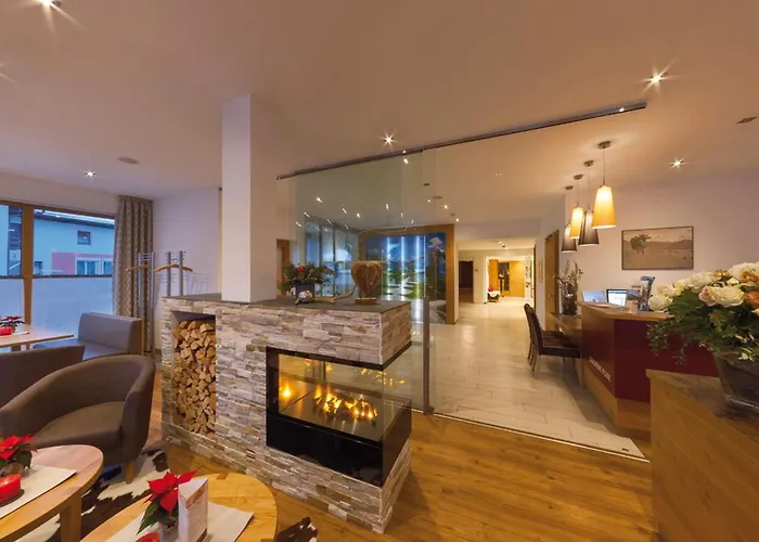 Goldene Rose Hotel 3*