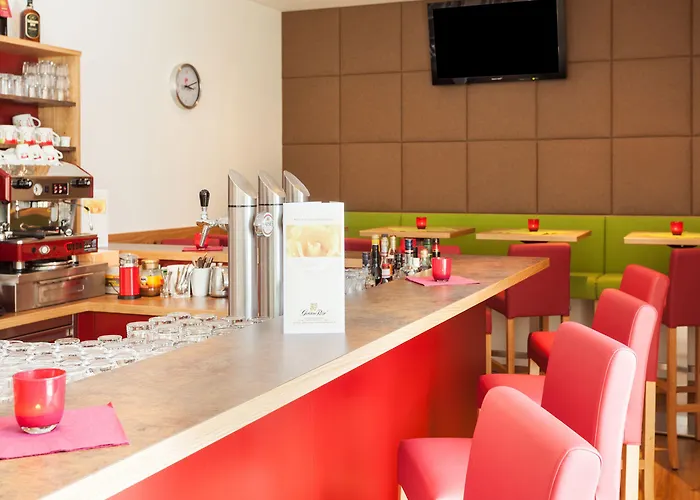 ホテル ゴールデン ローズ