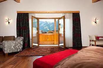 Otel Goldene Rose 3*