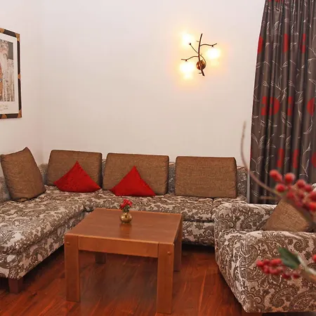 Otel Goldene Rose Reutte